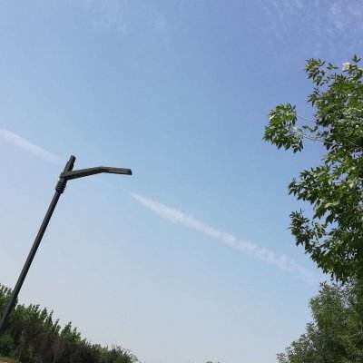 开奔驰雪地狂飚