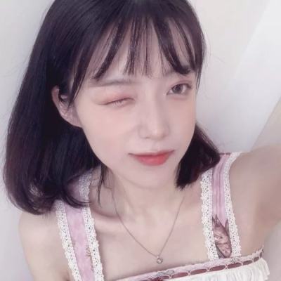 蔡徐坤C位出道六周年